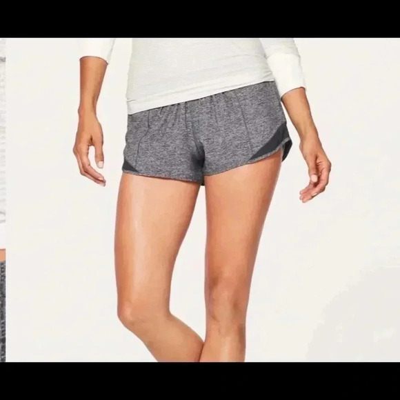 Lululemon Hotty Hot Shorts - Picture 3 of 8